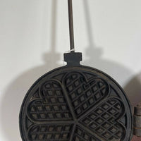 WAFFLE IRON